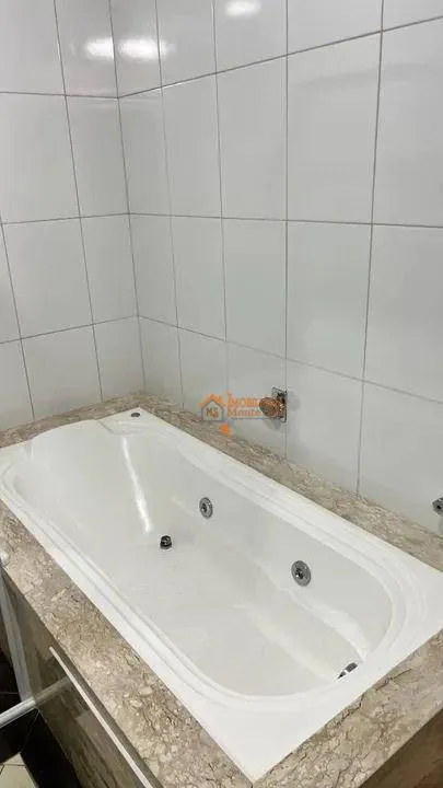 Imagem Apartamento Duplex com 3 dormitórios à venda, 131 m² por R$ 855.000,00 - Vila Hulda - Guarulhos/SP