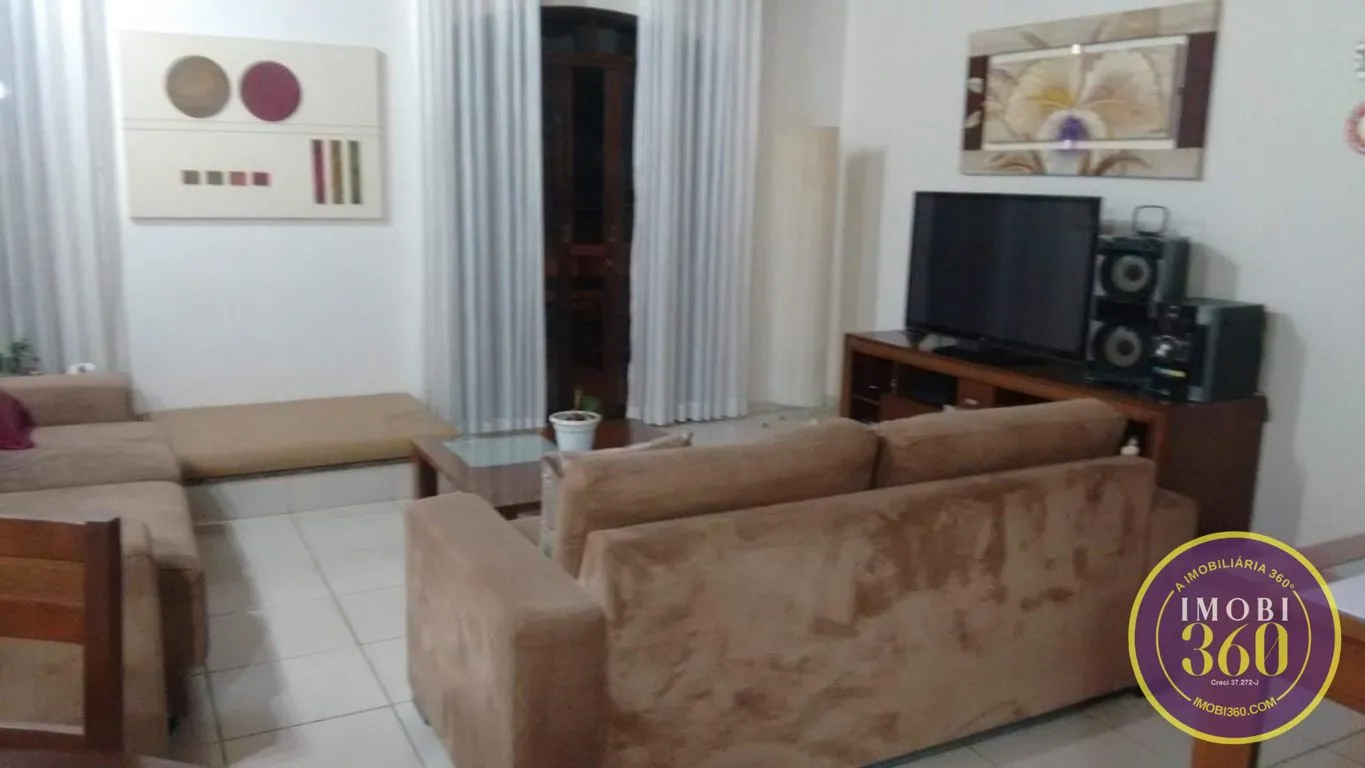 Imagem Casa à Venda em Parque Residencial Itapeti, Mogi das Cruzes - SP