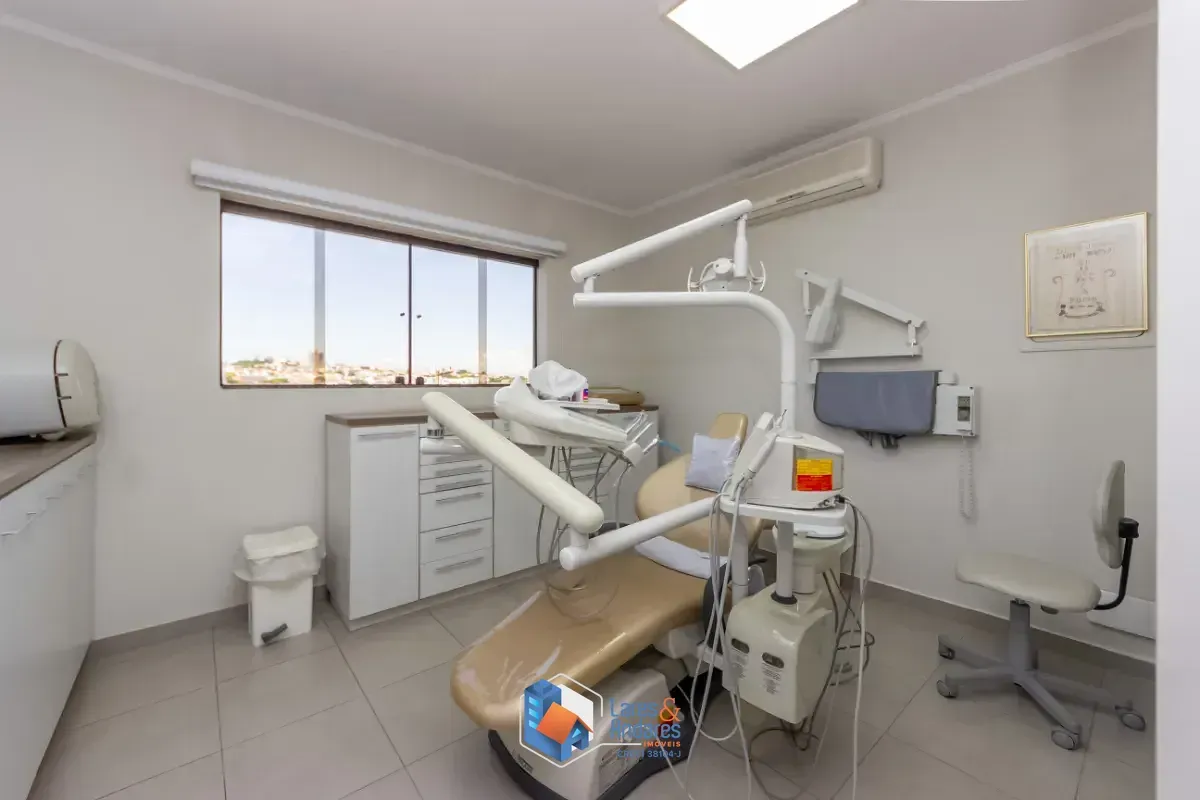 Imagem Sobrado para venda em Vila Bela com 4 quartos, sendo 2 suítes, 308m²