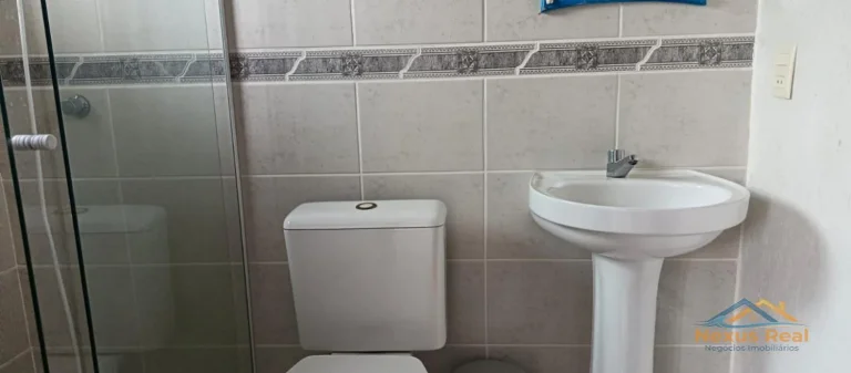 Imagem Sobrado com Piscina Privativa