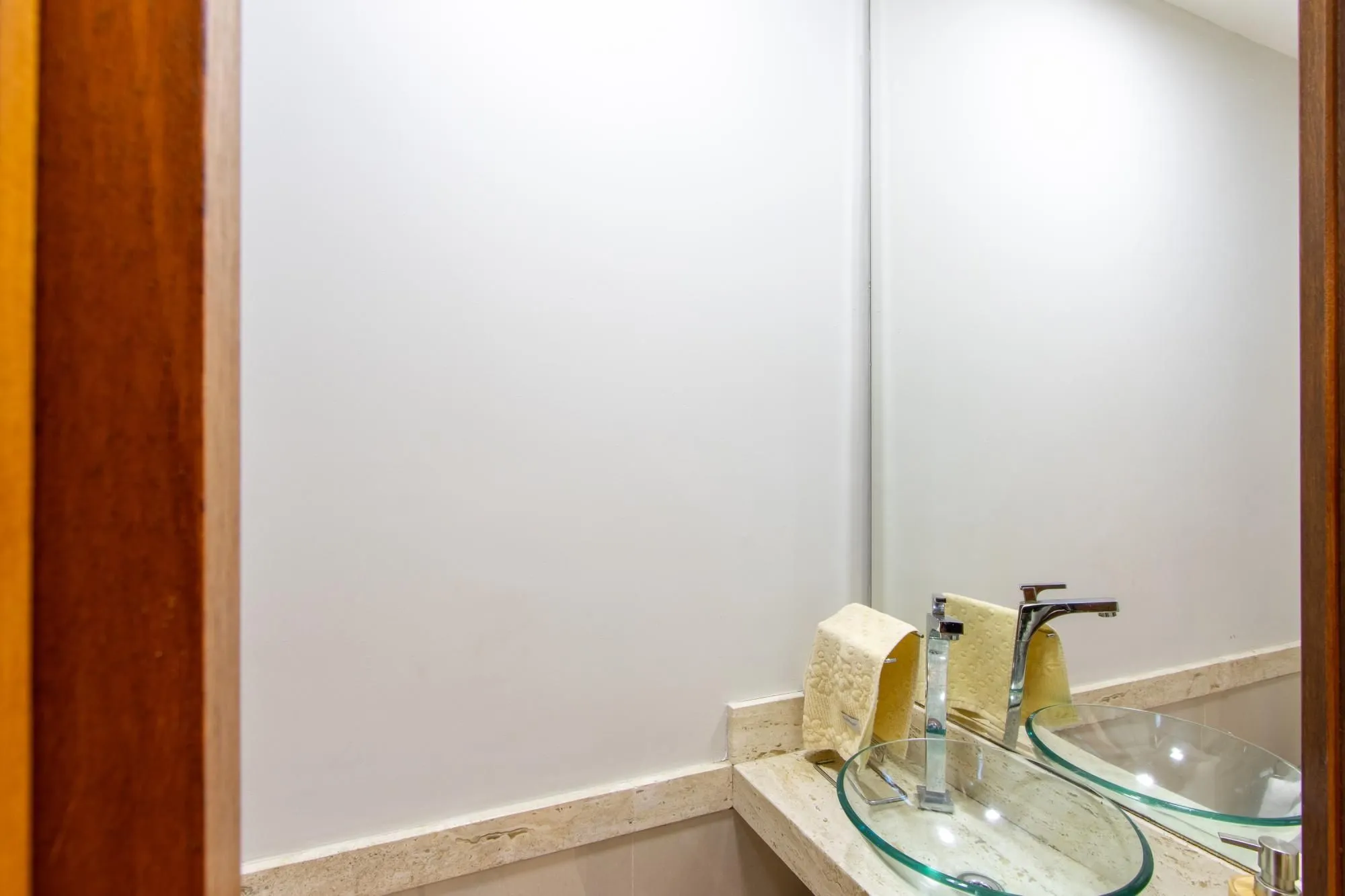 Imagem Casa 4 dormitórios com elevador