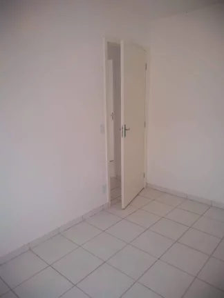 Imagem vende se apartamento em Itaquaquecetuba