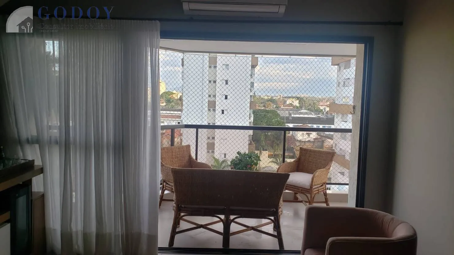 Imagem Apartamento à venda 4 Quartos, 2 Suites, 2 Vagas, 200M², Jardim Boa Vista, Pindamonhangaba - SP | Edifício Maison de Ville