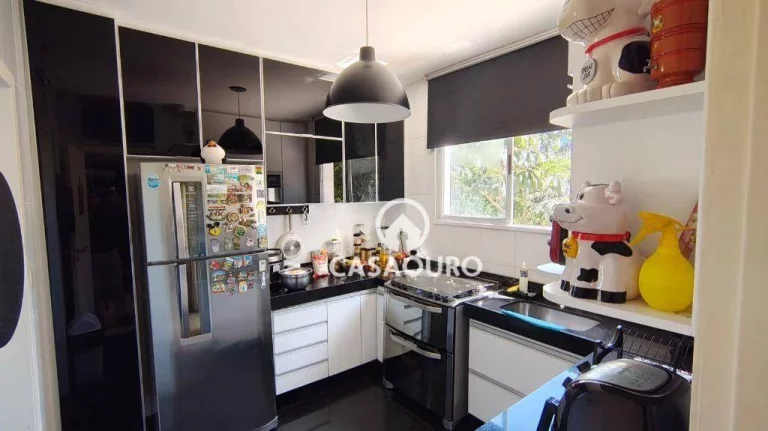 Imagem Casa com 5 Quartos à venda, 226 m² por R$ 1.500.000 - Cabeceira - Nova Lima/MG
