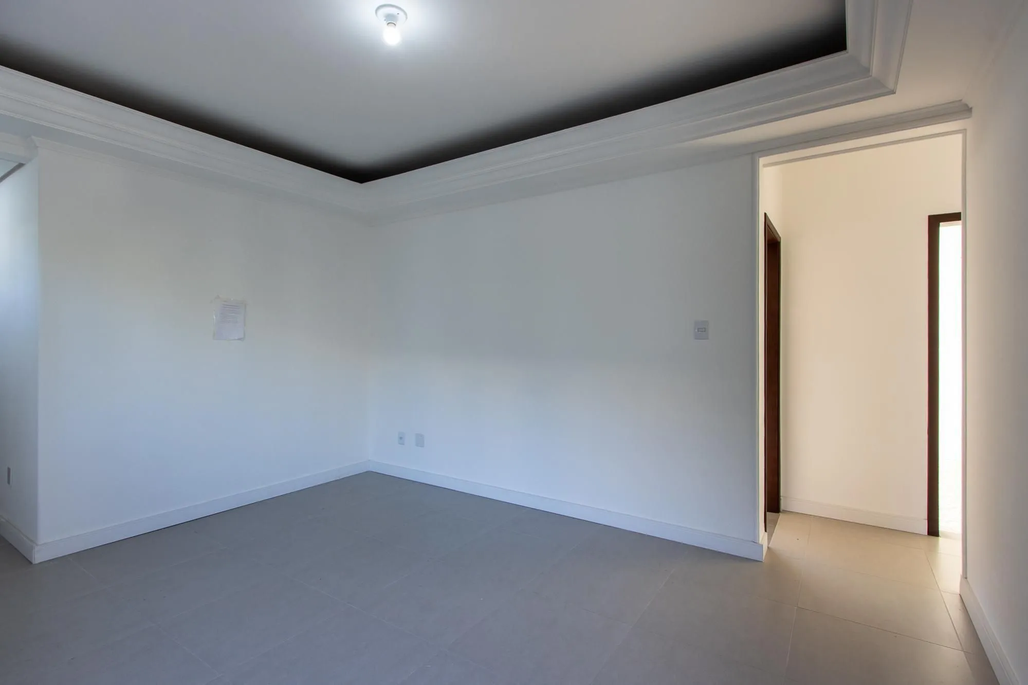Imagem Apartamento à venda no bairro Moinhos de Vento, em Porto Alegre - RS. Com área privativa de 100.73m².