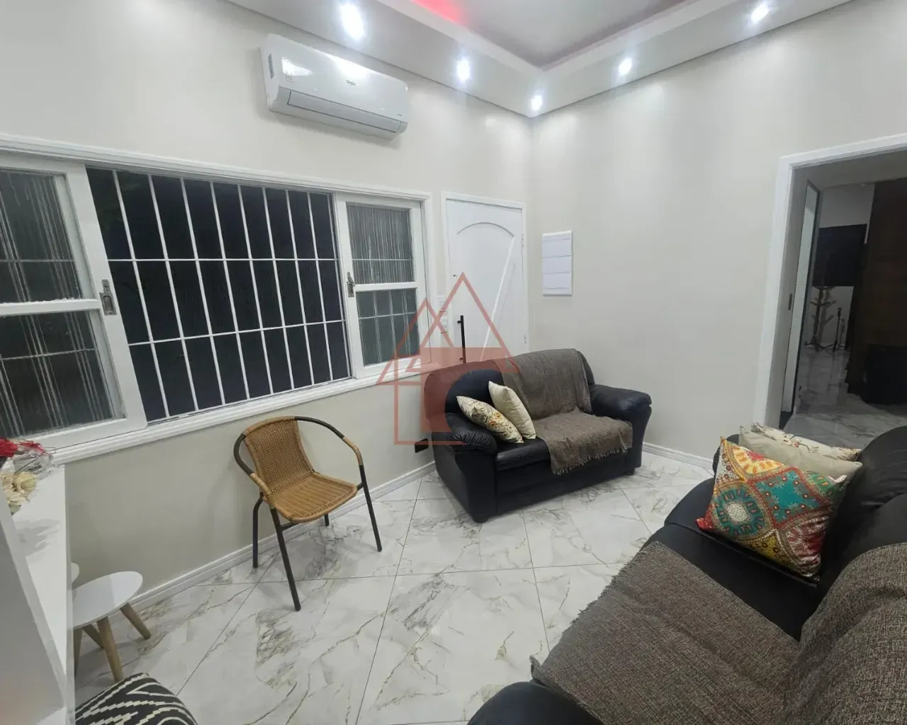 Imagem Casa com 2 Quartos à Venda, 91,5 m² em Tupi - Praia Grande