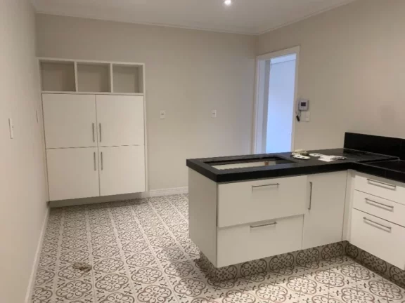 Imagem EXCELENTE CASA NO FLÓRIDA COM 4 DORMITÓRIOS COM 3 SUÍTES!!!