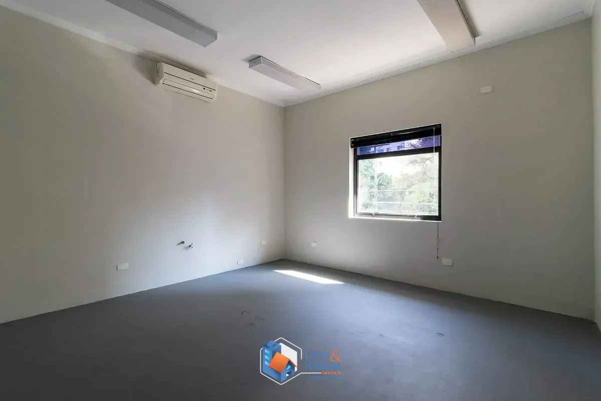 Imagem Casa comercial para venda em Vila Congonhas, 208m²