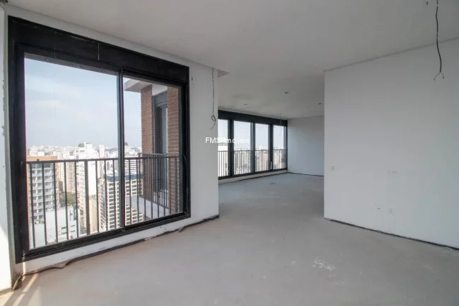 Imagem Cobertura em Moema, com 7 vagas e 548,29 m²