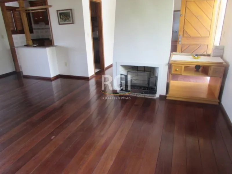 Imagem Casa Condominio para Venda - 383.4m², 5 dormitórios, sendo 2 suites, 3 vagas - Nonoai