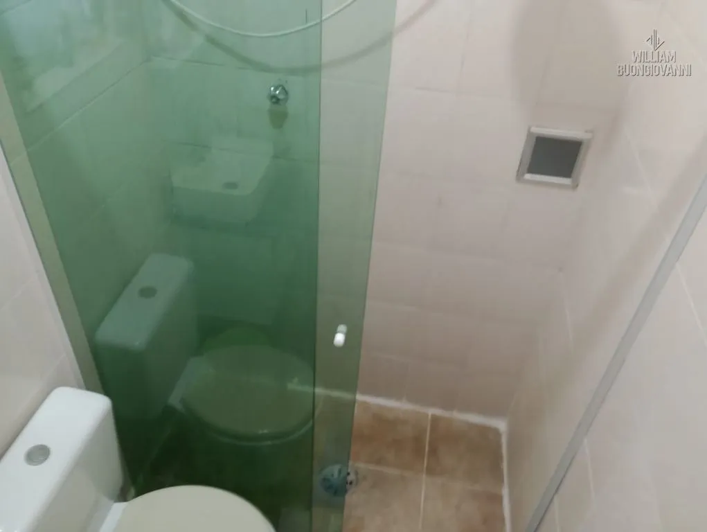 Imagem Casa geminada de esquina - excelente localização!