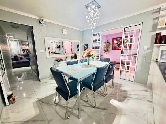 Imagem Casa Comercial de Alto Padrão em Osasco-SP, Bairro Veloso: 2 Quartos, 2 Suítes, 1 Sala, 2 Vagas, 213,42 m² de Área.