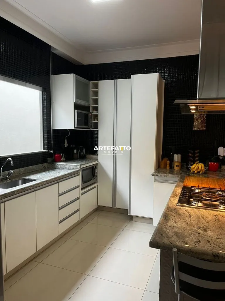 Imagem Casa à venda em Franca, Prolongamento Jardim Ângela Rosa, com 3 quartos, 186m2