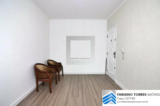 Imagem Apartamento em ótimo estado de conservação localizado no bairro Nova Petrópolis