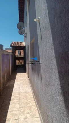Imagem Sobrado Enorme no Portal I 3 Dormitórios 1 Suíte vaga 2 carros + Salão 70m2