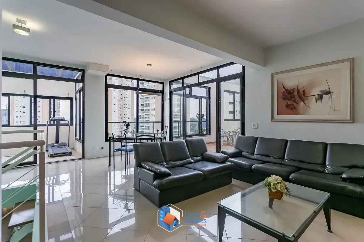 Imagem Cobertura para venda em Vila Alexandria com 3 quartos, sendo 3 suítes, 259m²
