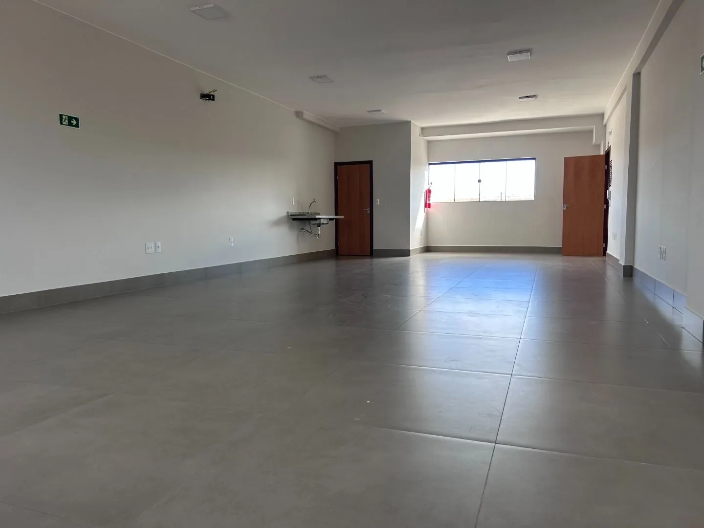 Imagem Sala para alugar, 76 m² por R$ 3.670,00/mês - Centro - Patos de Minas/MG