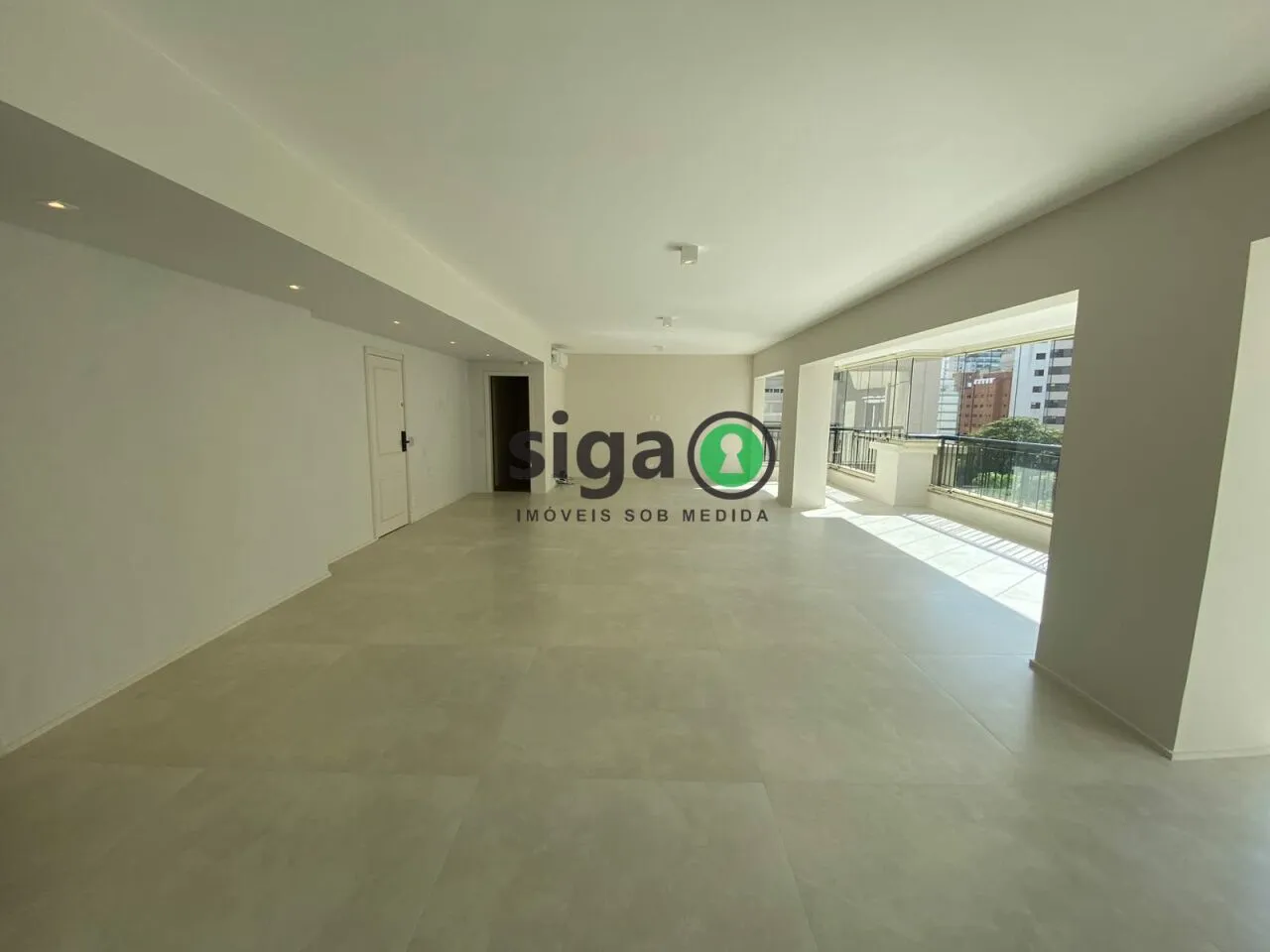 Foto do imóvel Apartamento para venda em Moema 03 suítes, São Paulo - SP