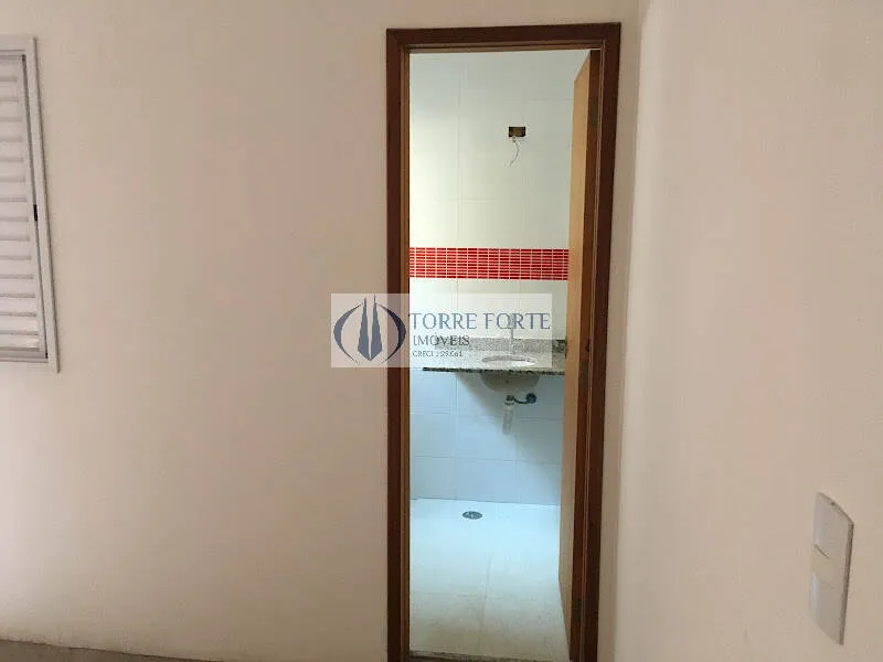 Imagem Sobrado 2 dormitórios 2 suíte e 1 vaga de condomínio na Vila Santa Clara