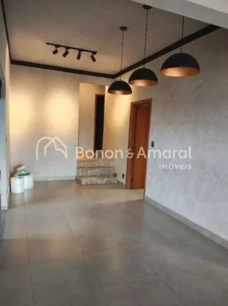 Imagem ESTA LINDA CASA ESTÁ A VENDA E PODE SER SUA. IMAGINE USUFRUIR COM SUA FAMÍLIA DESTA RESIDÊNCIA ES...