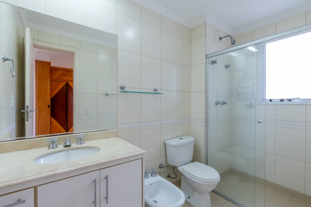 Imagem Apartamento para venda e locação em Campo Belo com 3 quartos, sendo 3 suítes, 154m2