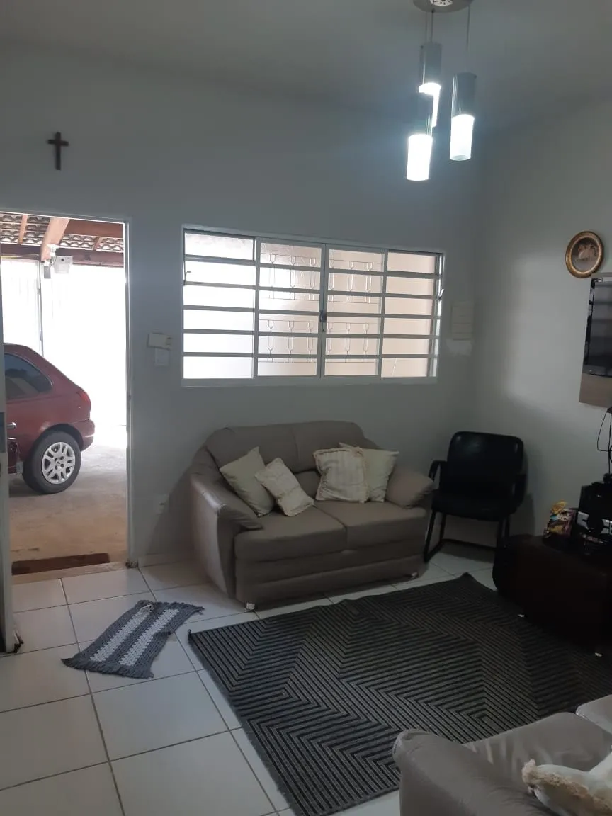 Imagem Casa à venda 3 Quartos, 1 Suite, 2 Vagas, 200M², Parque das Palmeiras, Pindamonhangaba - SP