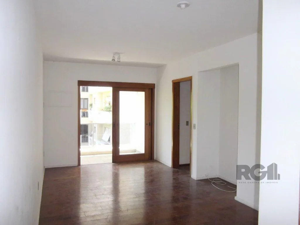 Imagem Apartamento 2 dormitórios, 1 suíte, 1 vaga - 90m² de área privativa no Bairro Mont Serrat