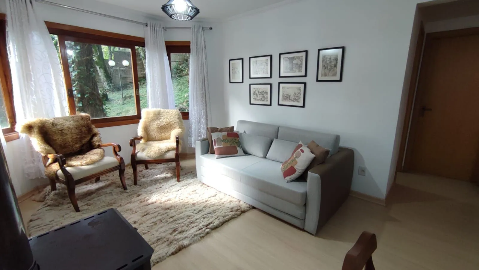 Imagem "Apartamento Mobiliado de 2 Quartos em Gramado RS."