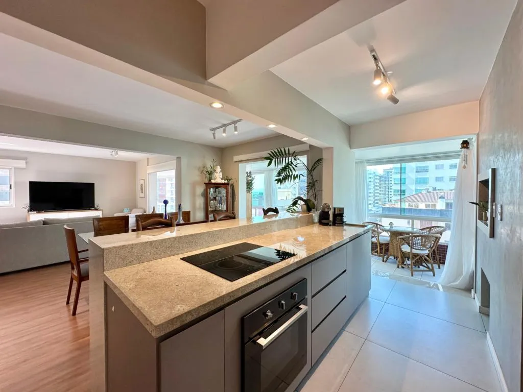 Imagem Apartamento 4 Dormitórios - Bairro Zona Nova