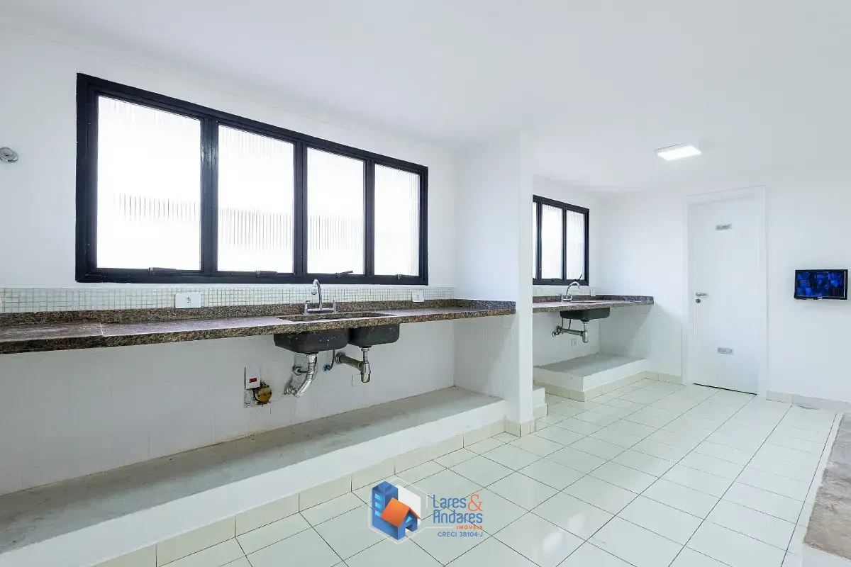 Imagem Apartamento para venda em Real Parque com 3 quartos, sendo 3 suítes, 240m²