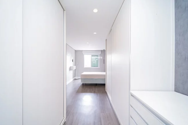 Imagem Venda de Apartamento de Luxo na Vila Olímpia com 2 Suítes, 1 Sala, 3 Vagas e 130m².