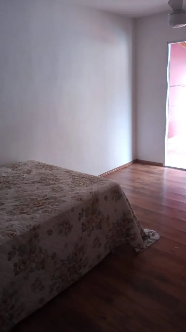Imagem VENDO LINDA CASA NO BAIRRO PARQUE ALTO DO RIO BONITO! (ZONA SUL -SP)