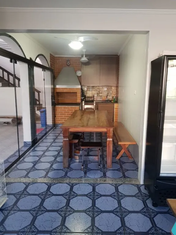 Imagem CASA COM 426,00 m² - FLÓRIDA - PRAIA GRANDE SP