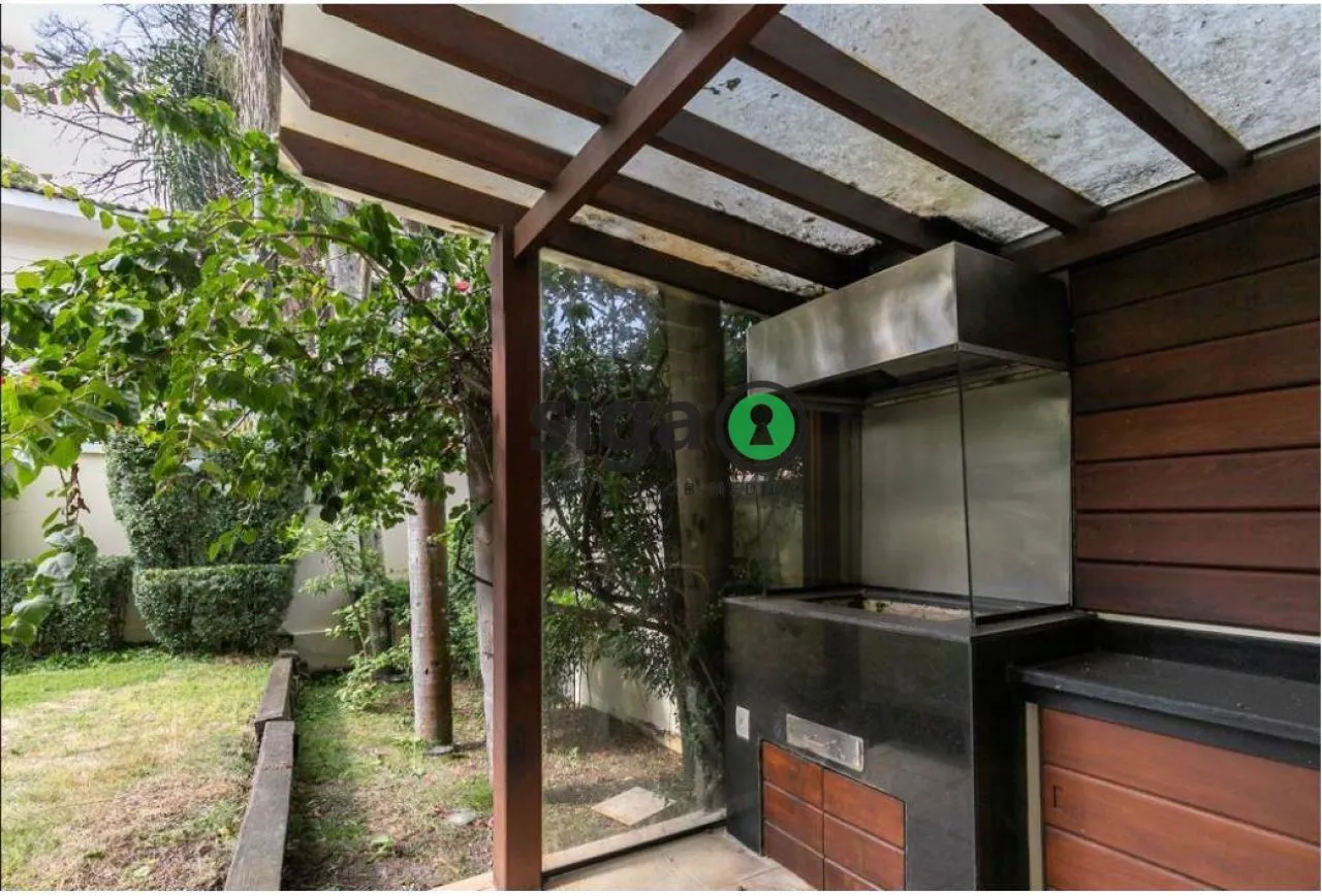 Imagem Casa em Condomínio a venda em Alto da Boa Vista com 4 quartos