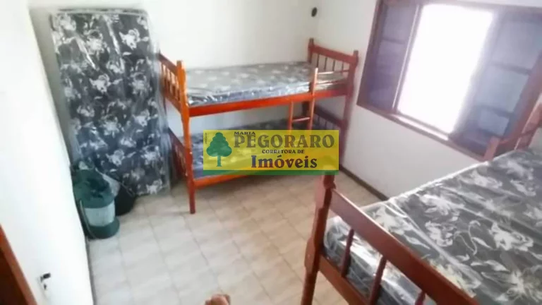 Imagem Casa com Piscina à venda na Prainha Caraguatatuba, 2 quartos, 1 suíte, 1 sala, 3 banheiros, 2 vagas
