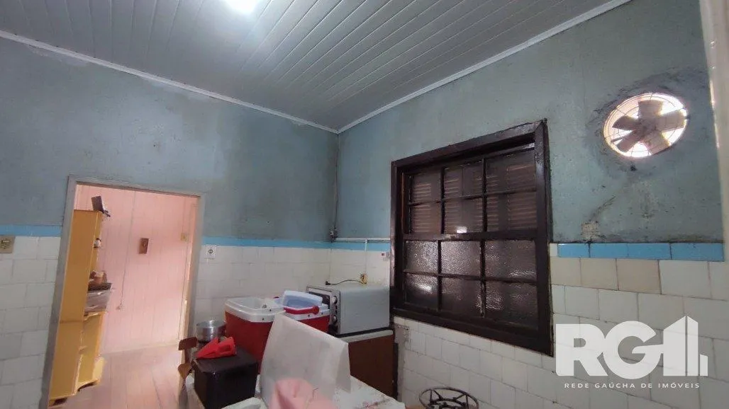Imagem Pátio com 2 casas, 100,46 privativos 3 dorm e 57m², com 2 dorm Zeferino Dias