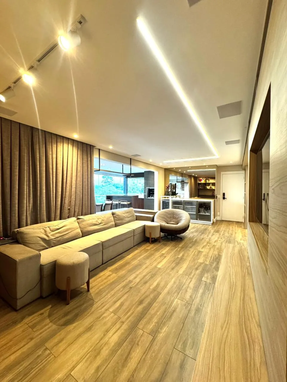Imagem Apartamento para venda em Vila Anastácio com 2 quartos, sendo 2 suítes, 134m2