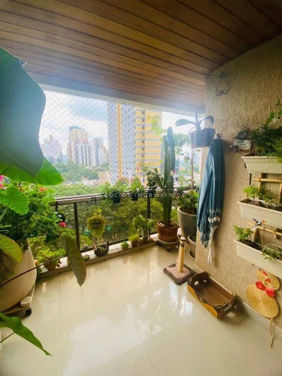 Imagem Apartamento com 3 dormitórios à venda, 130 m² - Alphaville - Barueri/SP