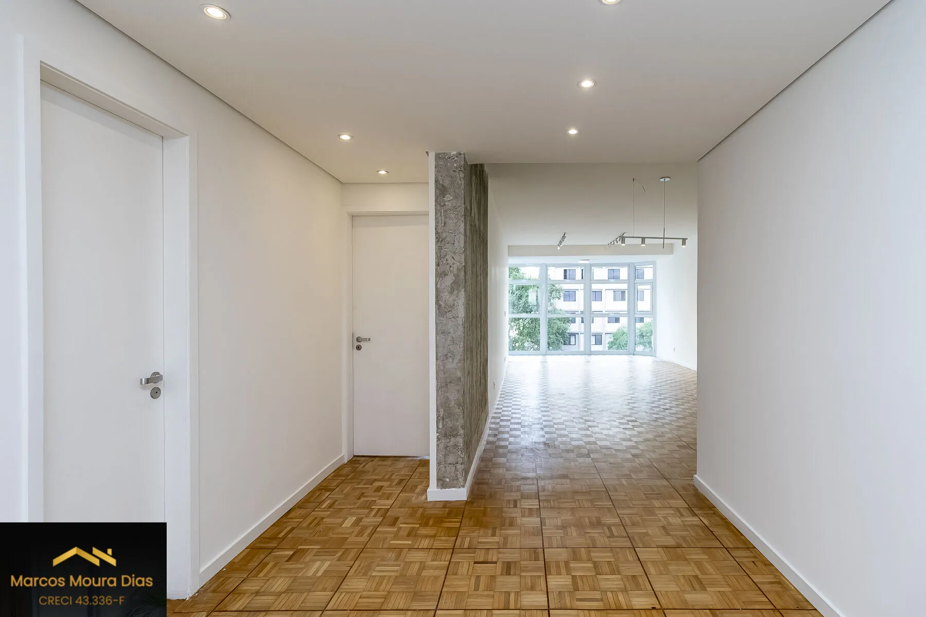 Imagem Apartamento Reformadíssimo 3 Suites, 141 m2, no Jardins