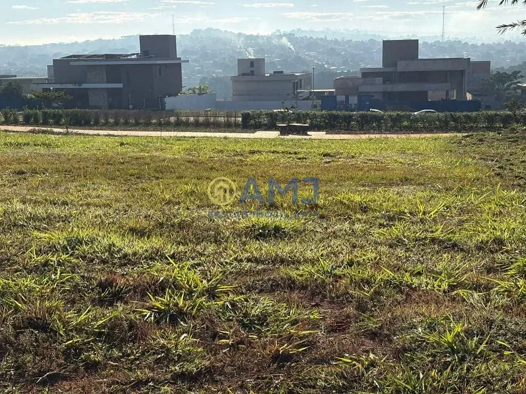 Foto do imóvel Lote Exclusivo à Venda no Plateau d'Or Privilege - 1ª Etapa | 736 m² | Fundo para Via Verde em Endereço não informado