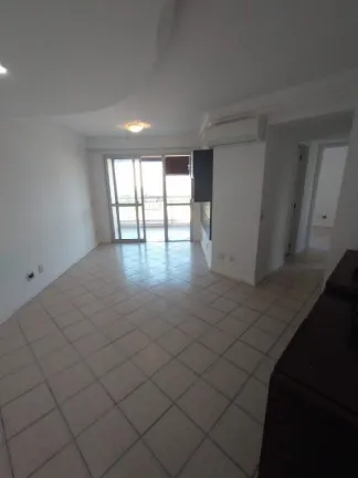 Imagem Apartamento com 3 Quartos para Alugar, 76 m² em Barra da Tijuca - Rio de Janeiro