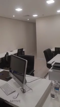 Imagem Sala Comercial em Alphaville - Barueri, SP