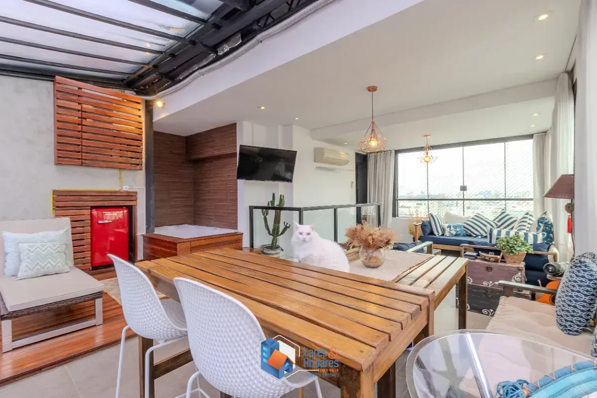 Imagem Cobertura para venda em Moema com 3 quartos, sendo 2 suítes, 140m²