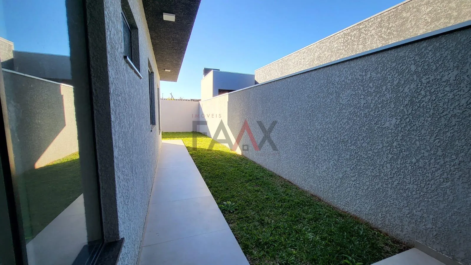 Imagem Casa próximo a Igreja da Divino Espirito Santo à venda em Guarapuava PR