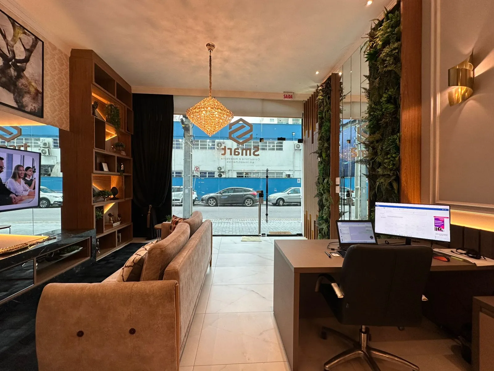 Imagem Ponto Comercial à venda com 752m2 por R$ 299.000,00