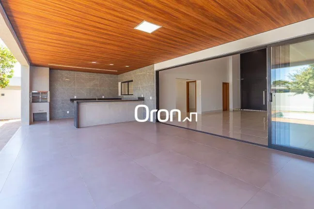 Imagem Casa à venda, 306 m² por R$ 2.300.000,00 - Estância Vargem Bonita - Senador Canedo/GO