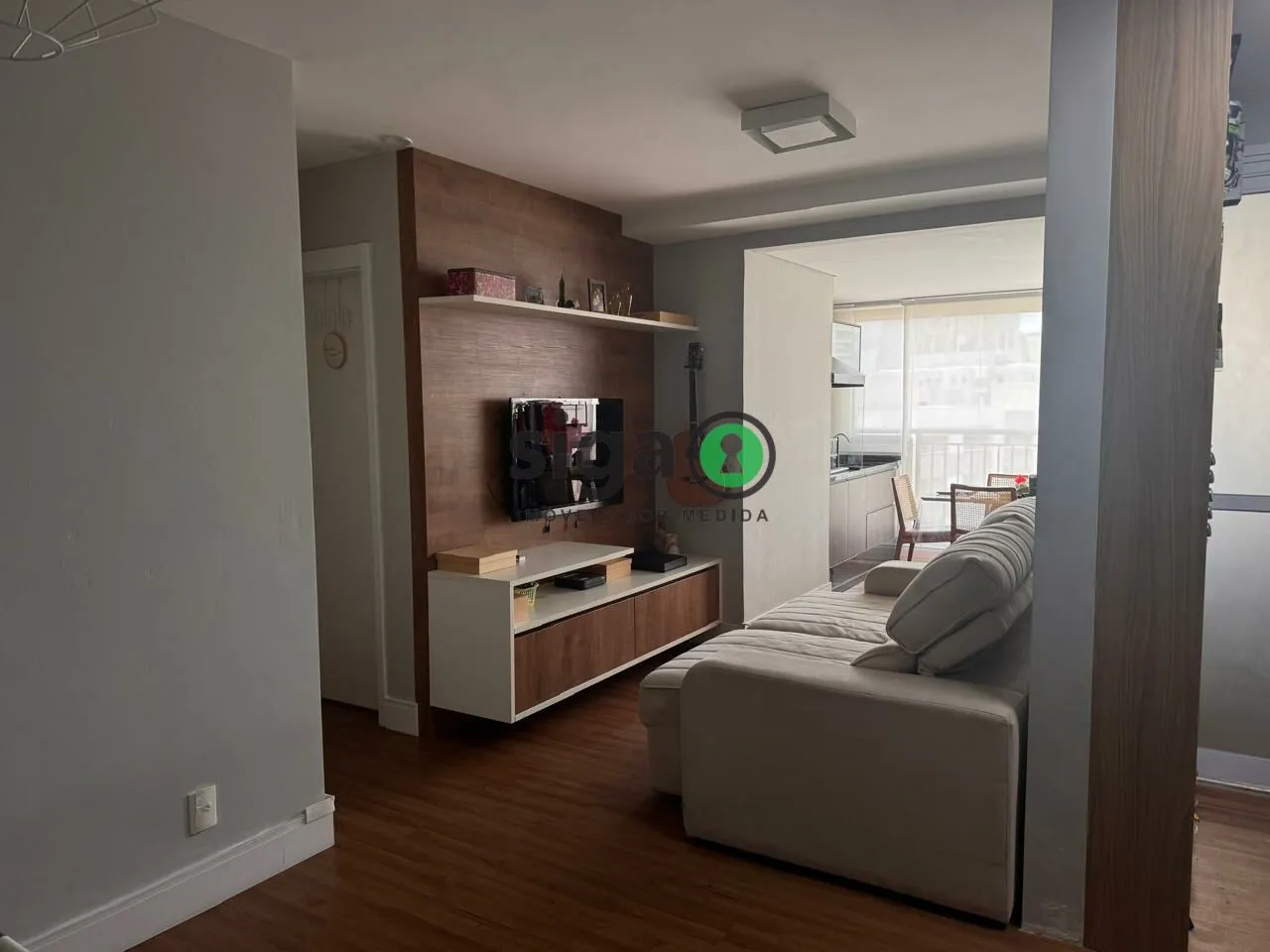 Imagem Apartamento com 2 quartos e 2 vagas à venda na João Dias