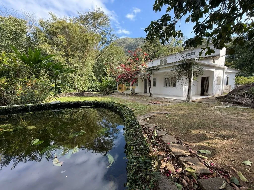 Foto do imóvel Casa para Venda em Guapimirim / RJ em Estrada do Limoeiro