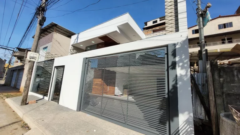Imagem Casa duplex com área gourmet no bairro Tiradentes.