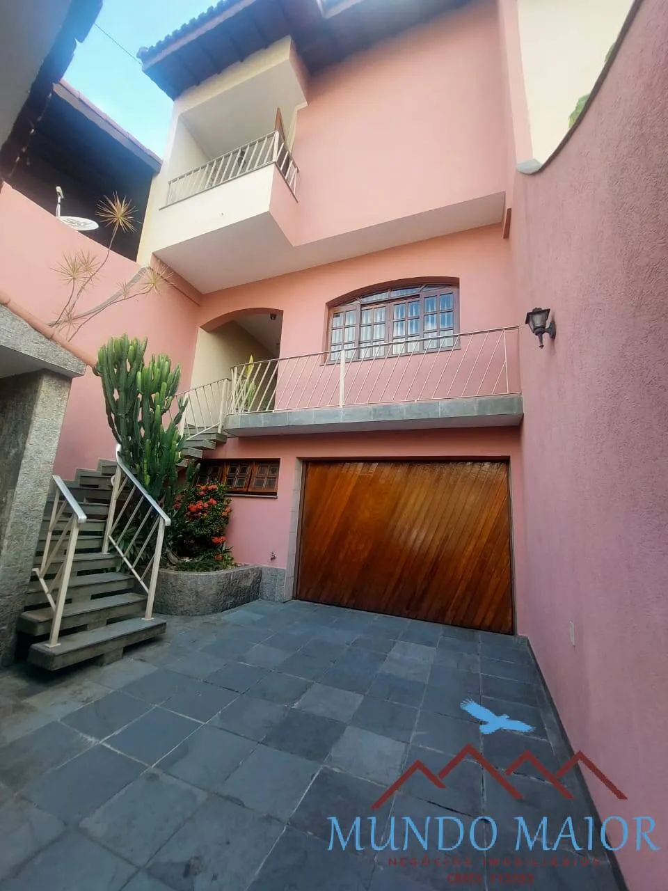 Foto do imóvel Sobrado com 3 Quartos e 4 banheiros à Venda, 224 m² por R$ 700.000.00!!!!